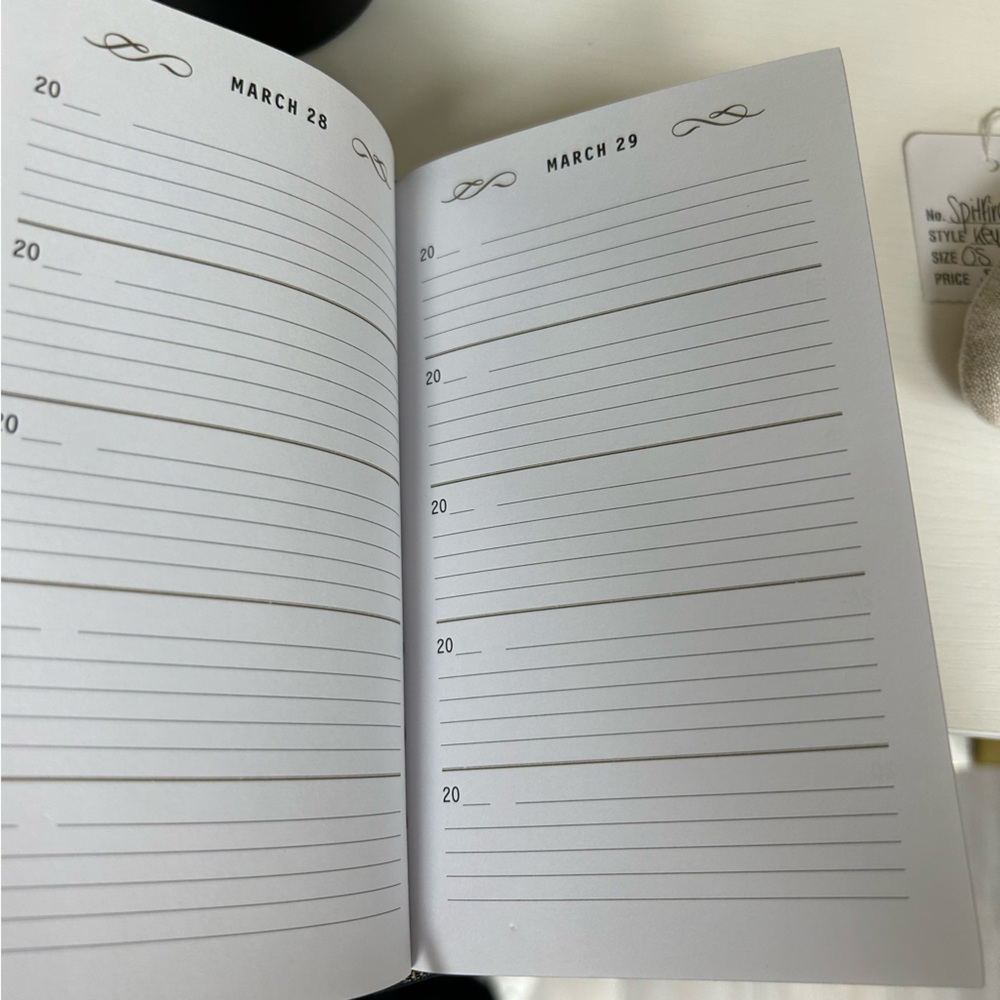 Planner - Picture 3 of 3